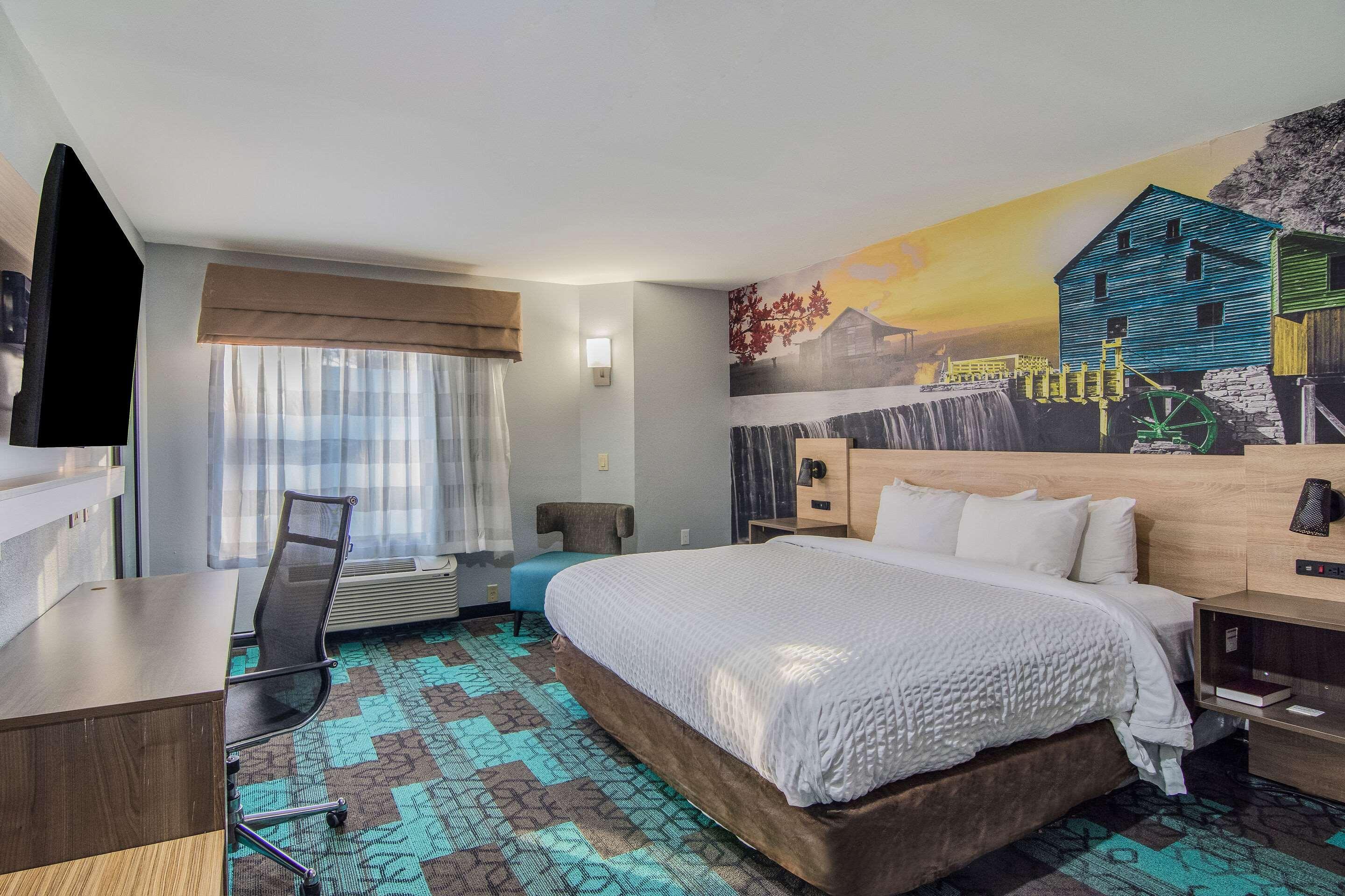 Clarion Pointe Wake Forest - Raleigh North Экстерьер фото